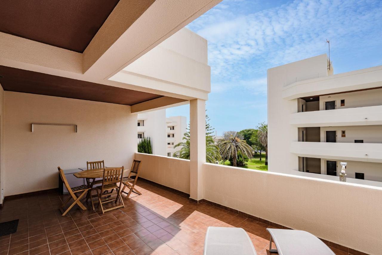 Beira Mar - Empreendimento Iberlagos By Lovelystay Kültér fotó